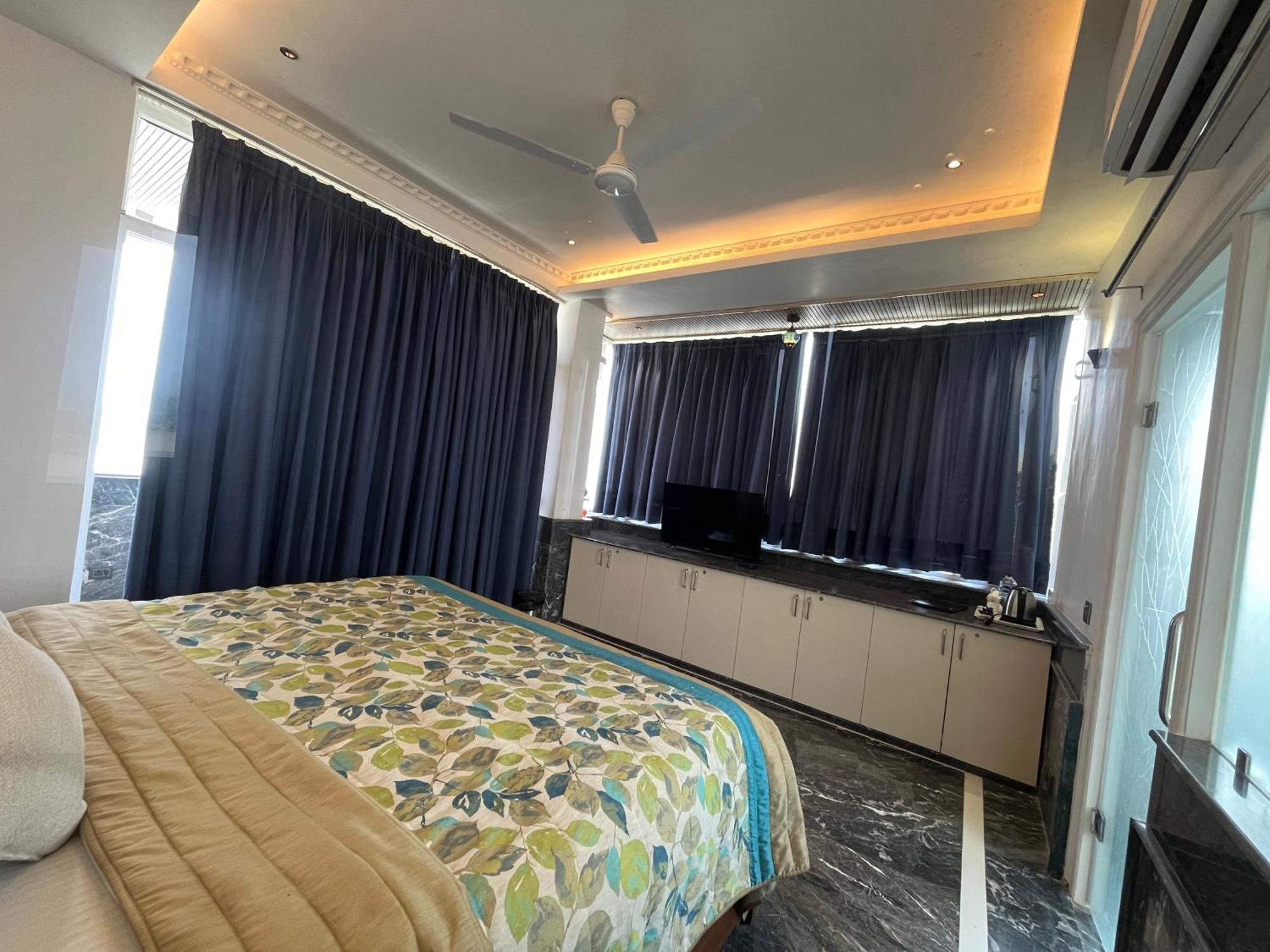 Treehouse Narmade A Riverfront Resort & Spa Narmadapuram Hoshangabad Экстерьер фото