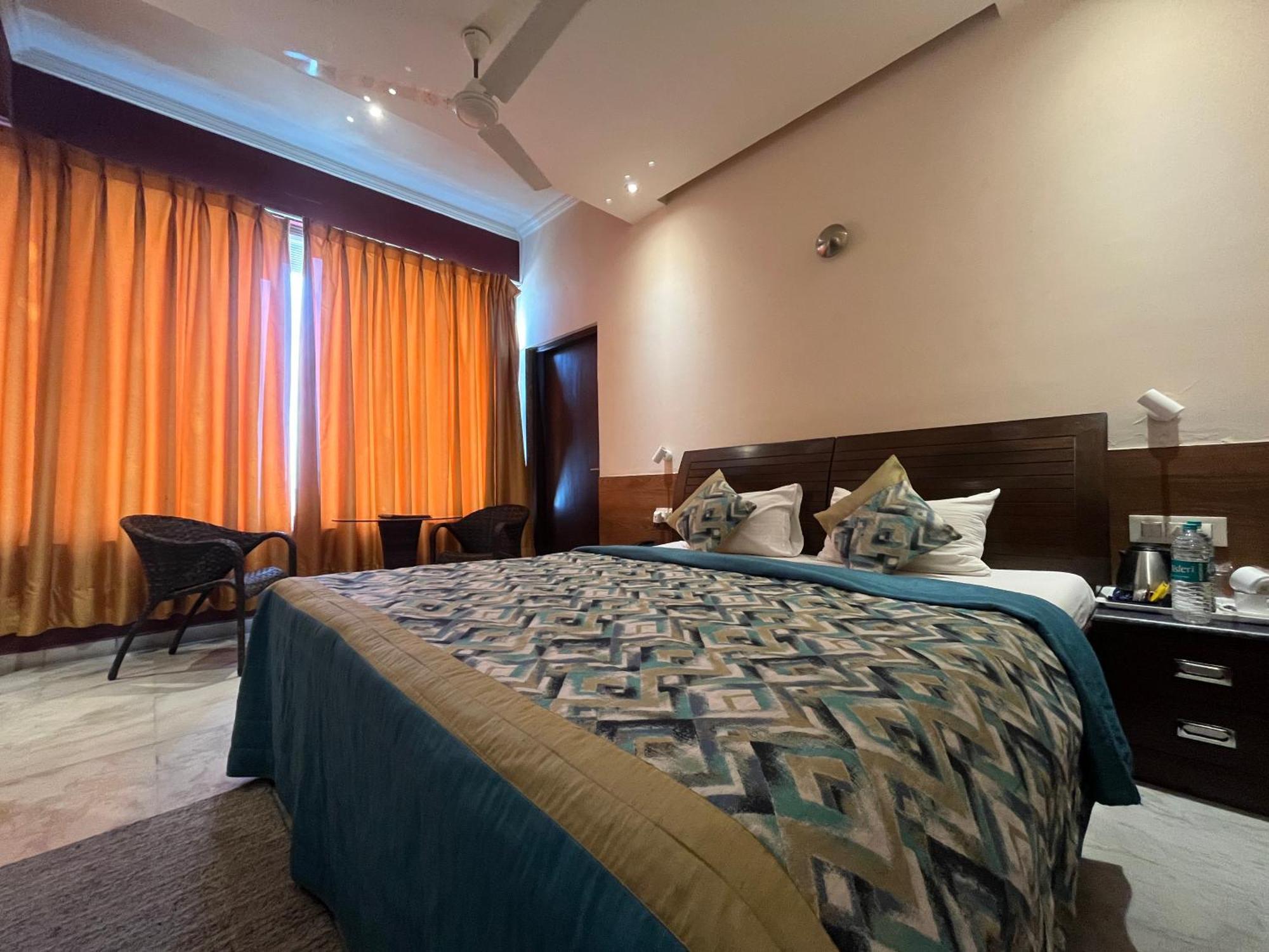 Treehouse Narmade A Riverfront Resort & Spa Narmadapuram Hoshangabad Экстерьер фото